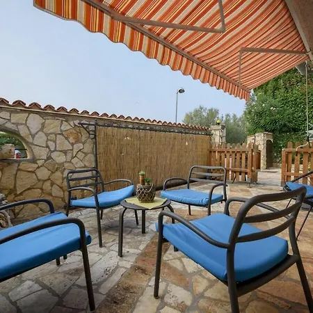 Будинок відпочинку Casa Astrid By The Sea In Porec, Istria Пореч