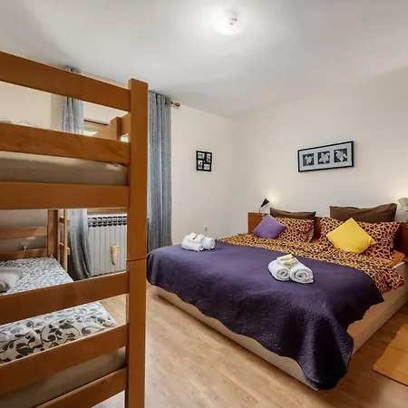Casa Astrid By The Sea In Porec, Istria Пореч